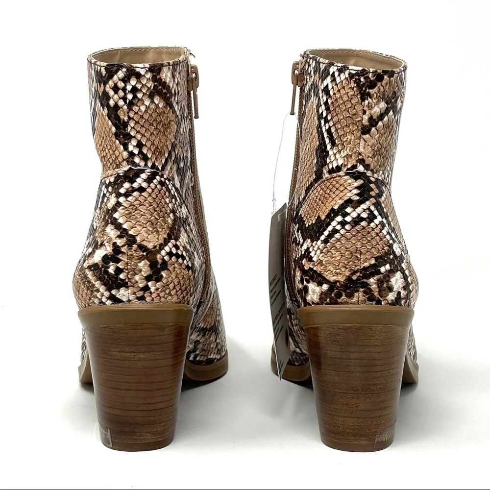Aqua College Quiana Waterproof Snake Print Booties 7 NIB Pointed Toe Ankle Boots
